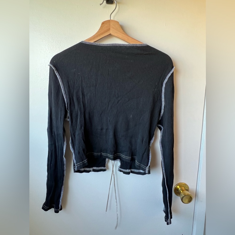 Top - Picture 4 of 4